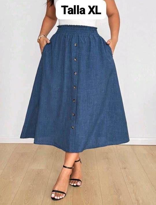 Falda midi en jean con botones y bolsillos