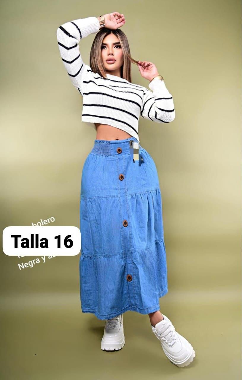 Falda larga en jean claro con botones y boleros